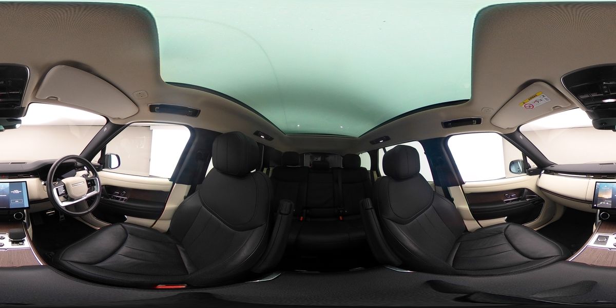 More views of Land Rover Range Rover