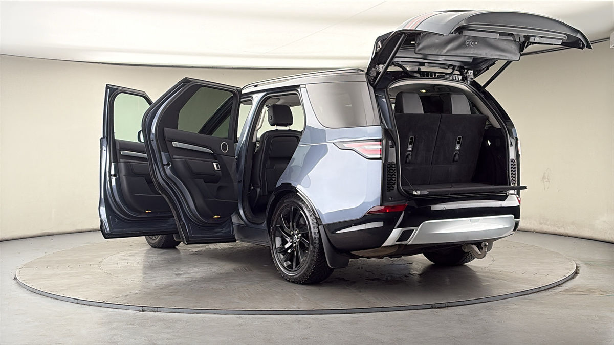 Land Rover Discovery Image 23