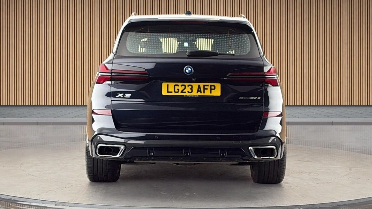 BMW X5 Image 4