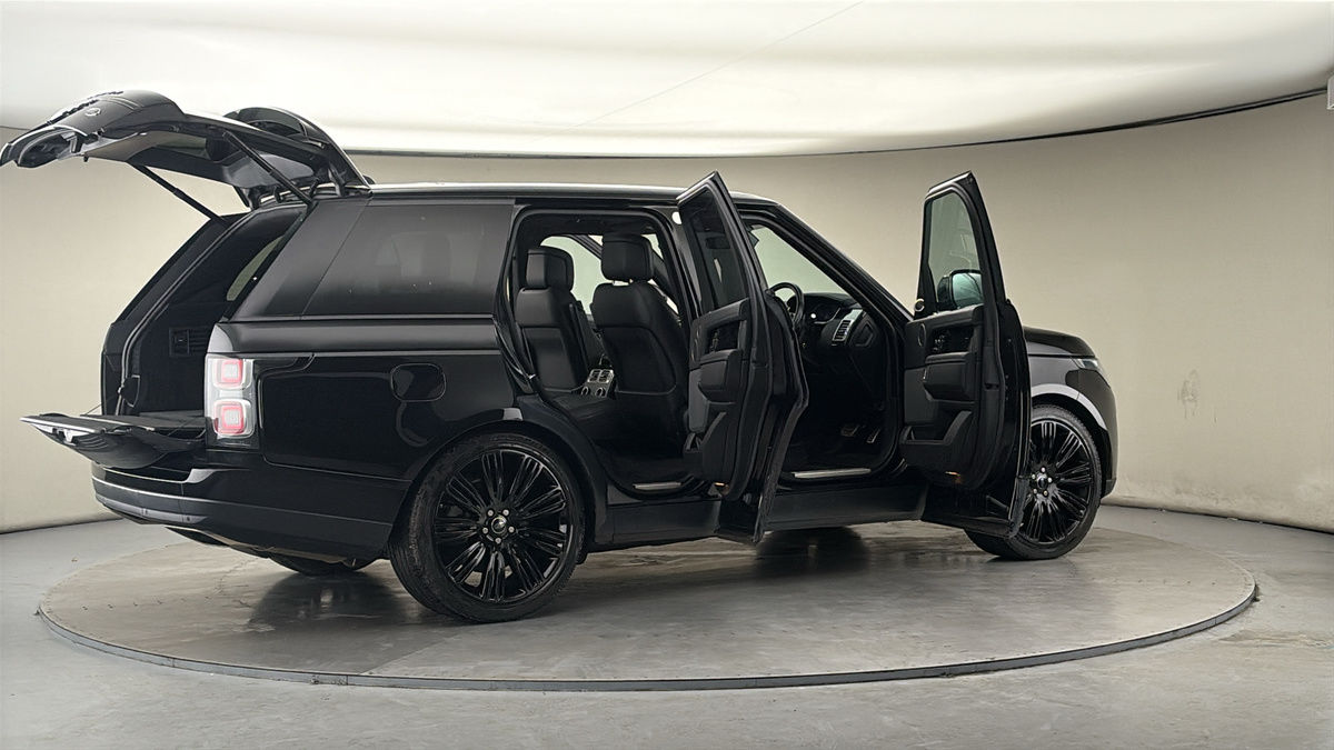 More views of Land Rover Range Rover