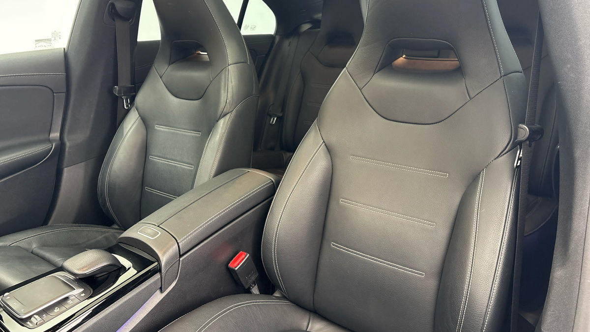 Mercedes-Benz CLA Image 7