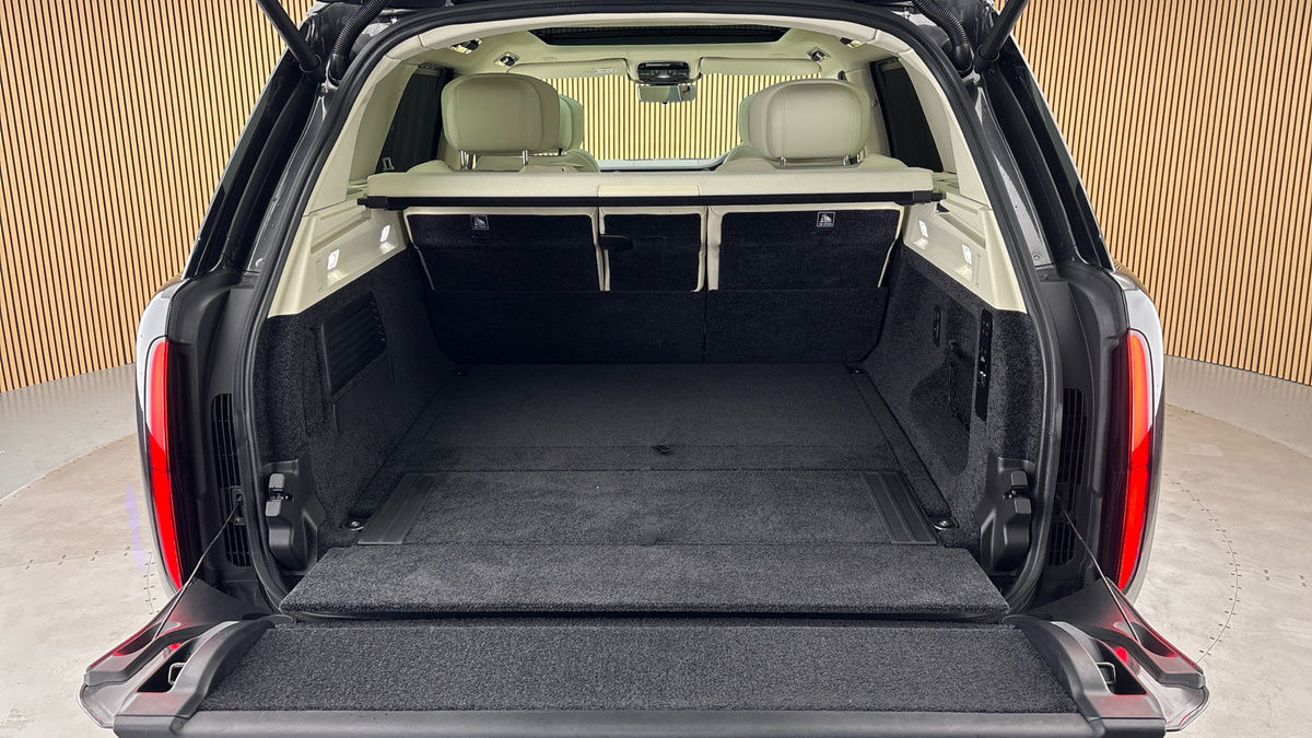 Land Rover Range Rover Image 11