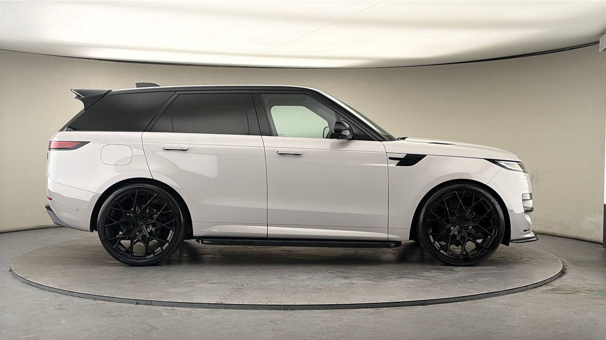 Land Rover Range Rover Sport Urban Image 16