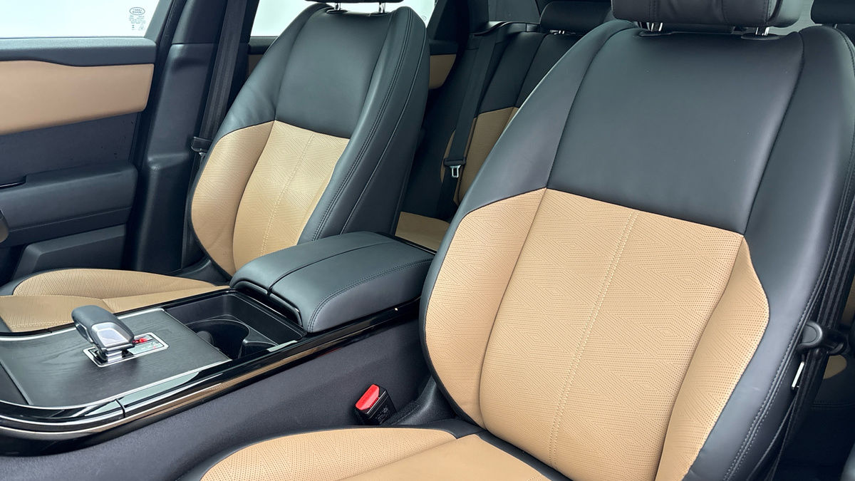 Land Rover Range Rover Velar Image 7