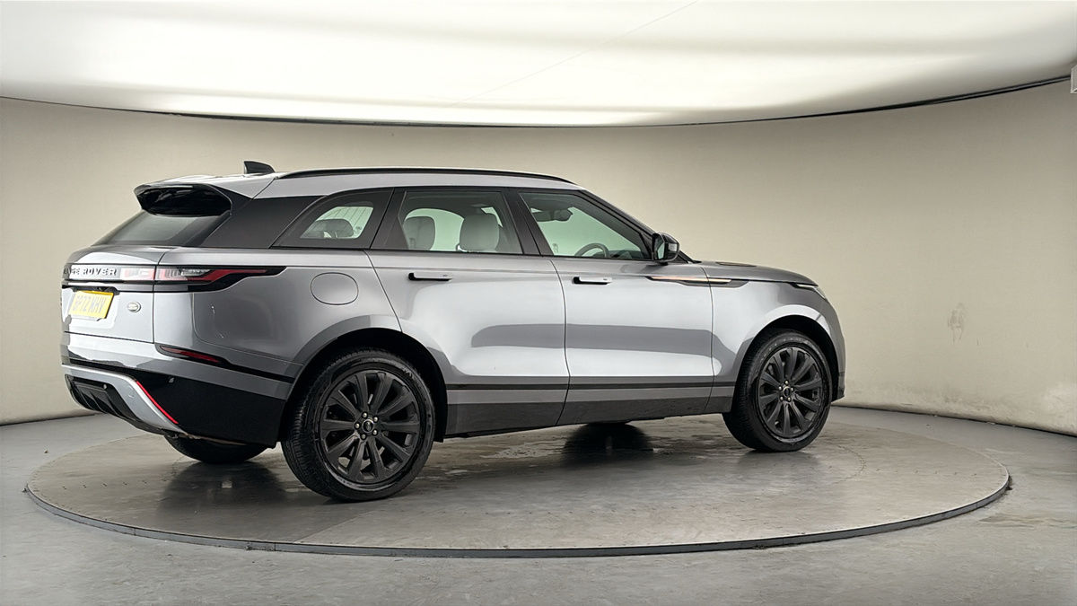 More views of Land Rover Range Rover Velar