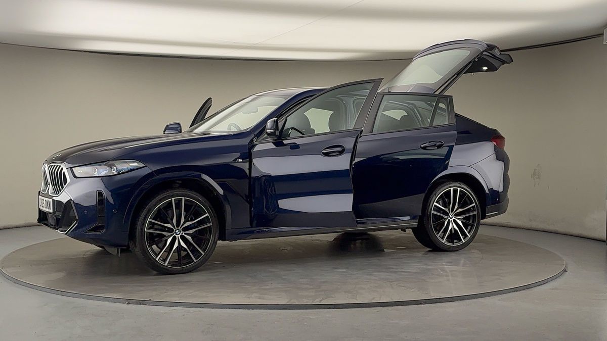 More views of BMW X6