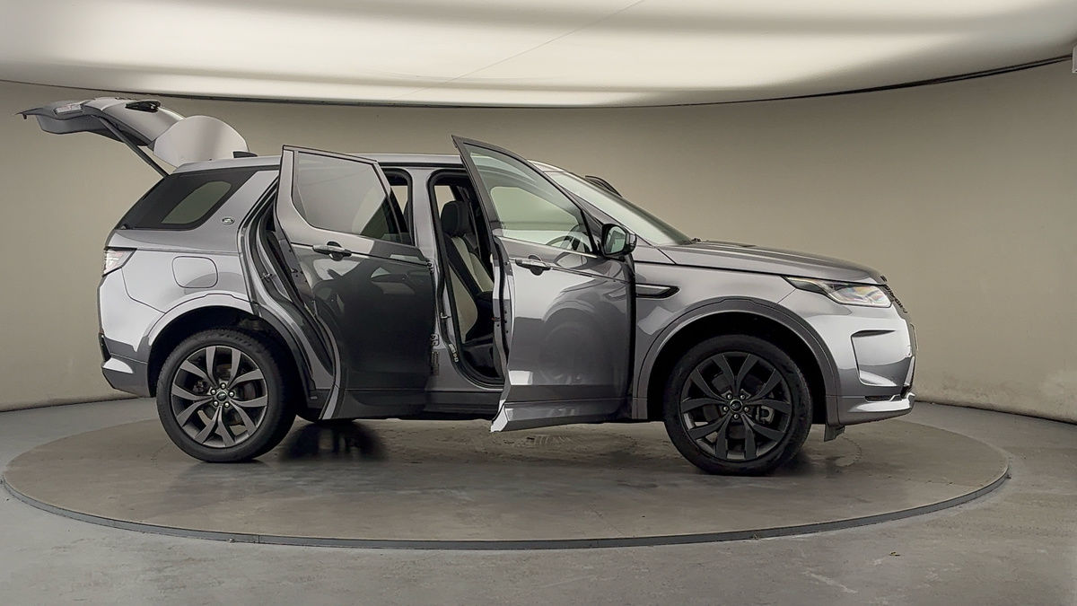More views of Land Rover Discovery Sport