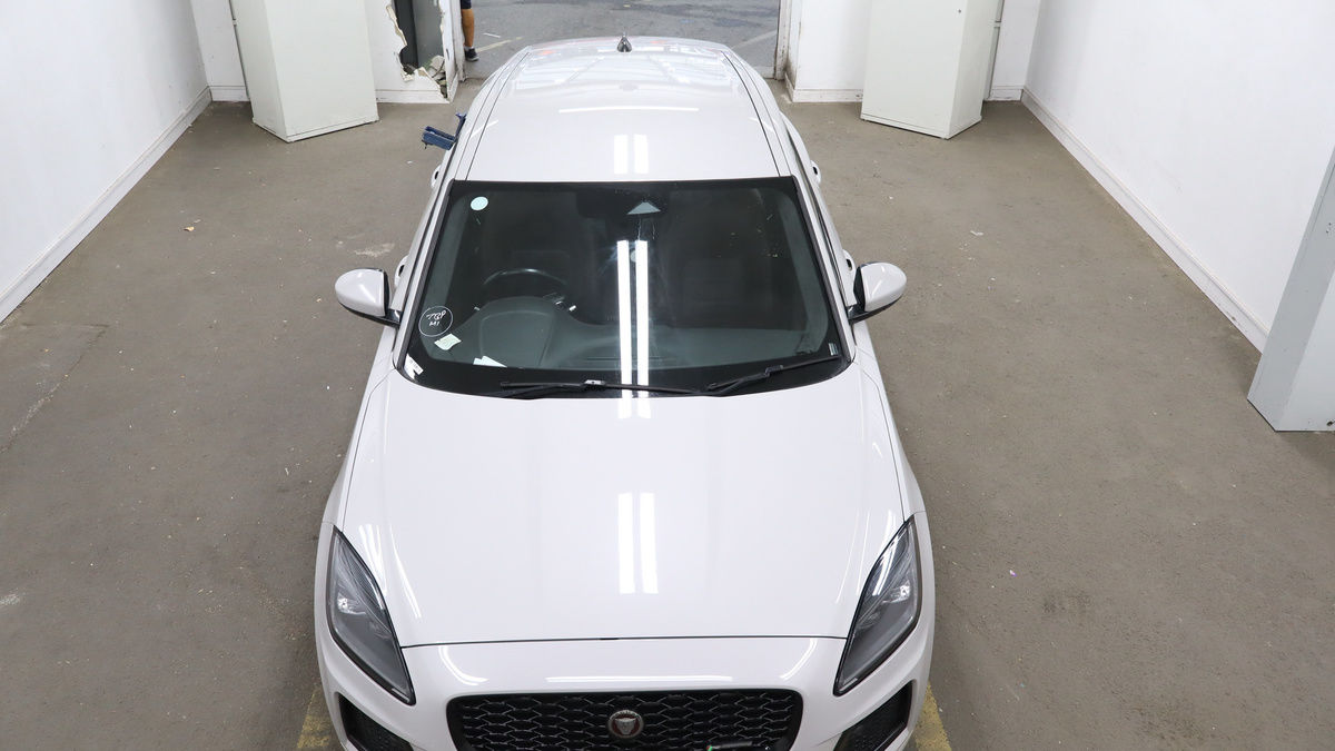 Jaguar E-PACE Image 7