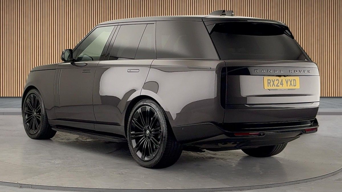 Land Rover Range Rover Image 2