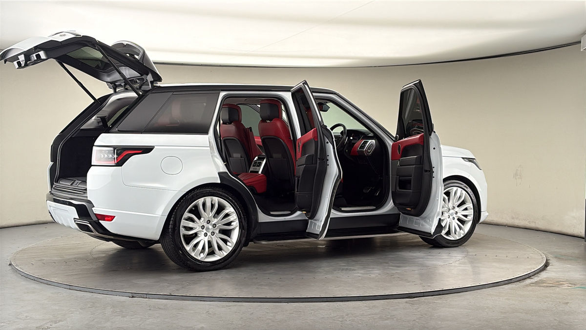 More views of Land Rover Range Rover Sport