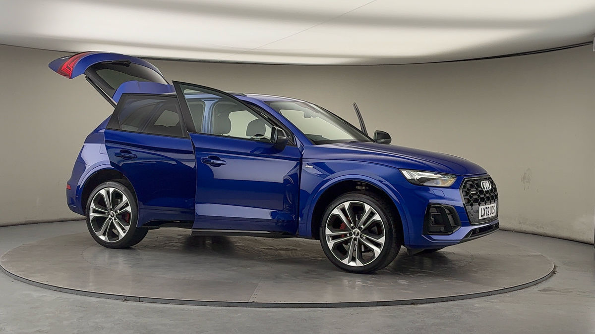 More views of Audi Q5