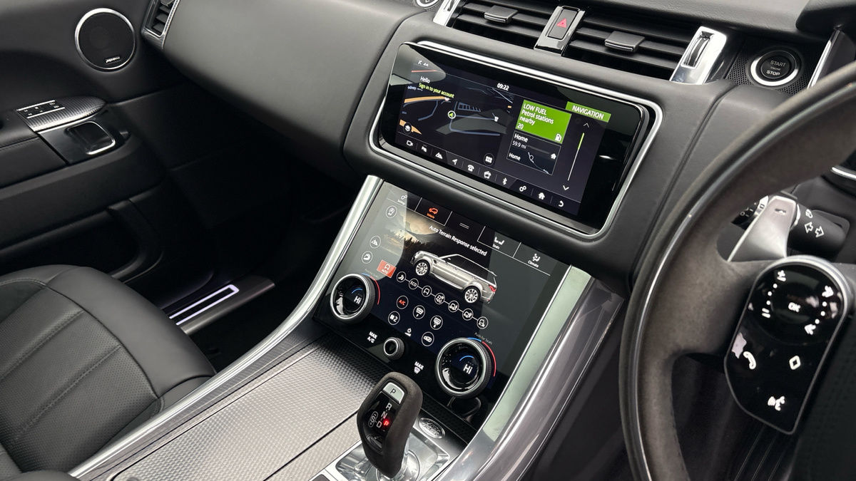 Land Rover Range Rover Sport Image 18