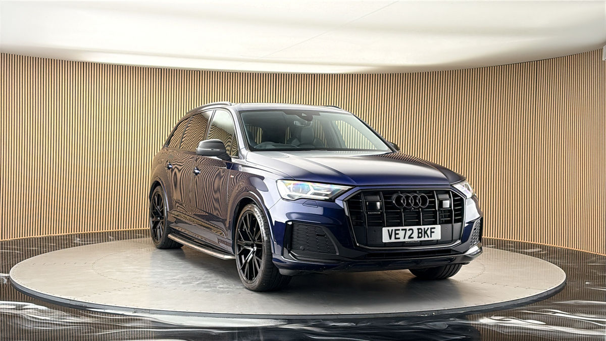 More views of Audi Q7