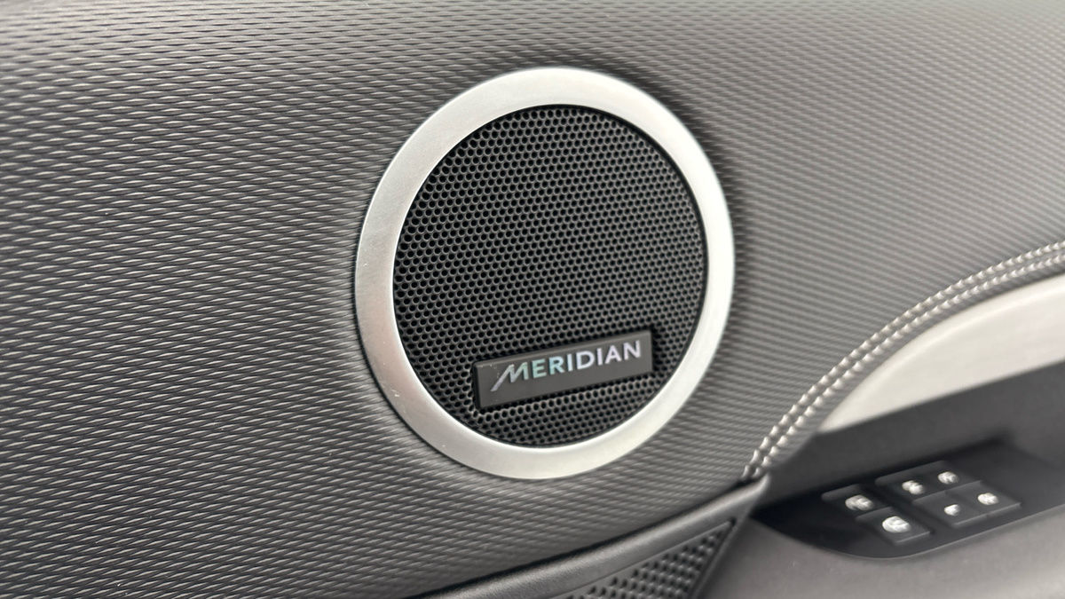 Land Rover Discovery Image 25