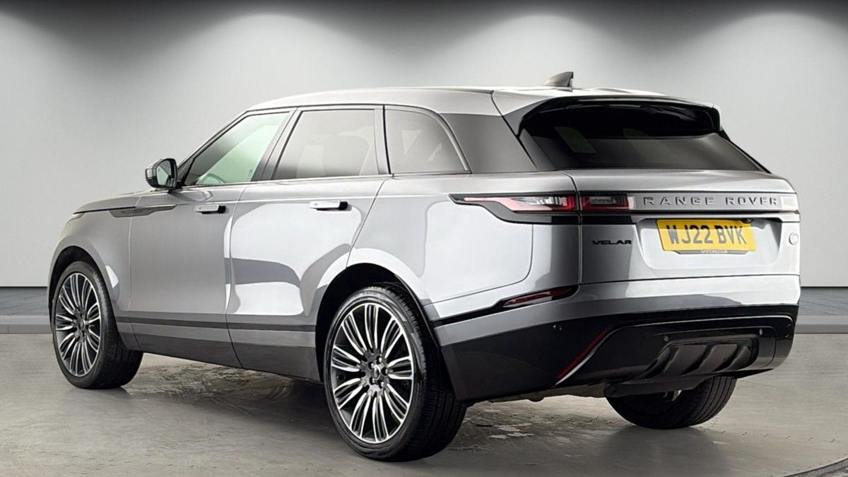 Land Rover Range Rover Velar Image 2