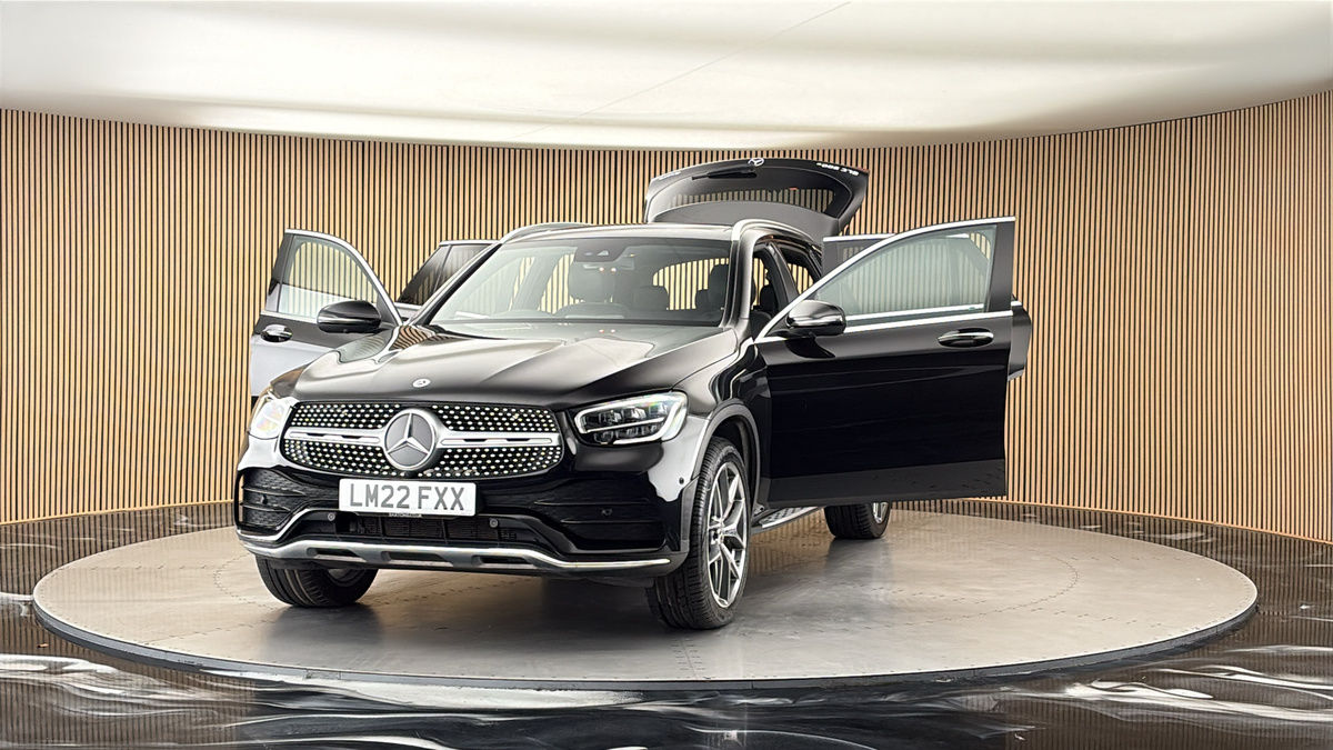 More views of Mercedes-Benz GLC
