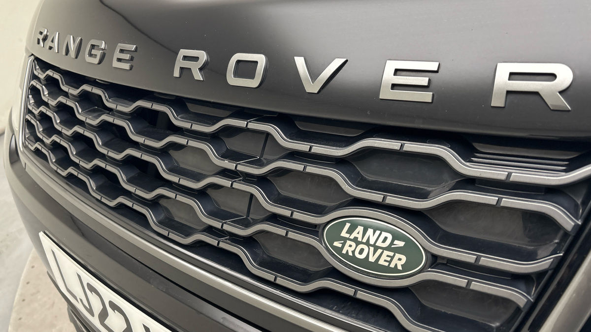 Land Rover Range Rover Sport Image 24