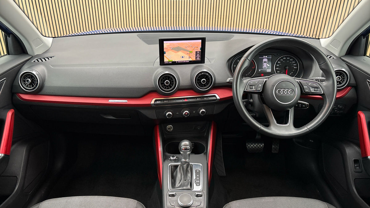 Audi Q2 Image 12