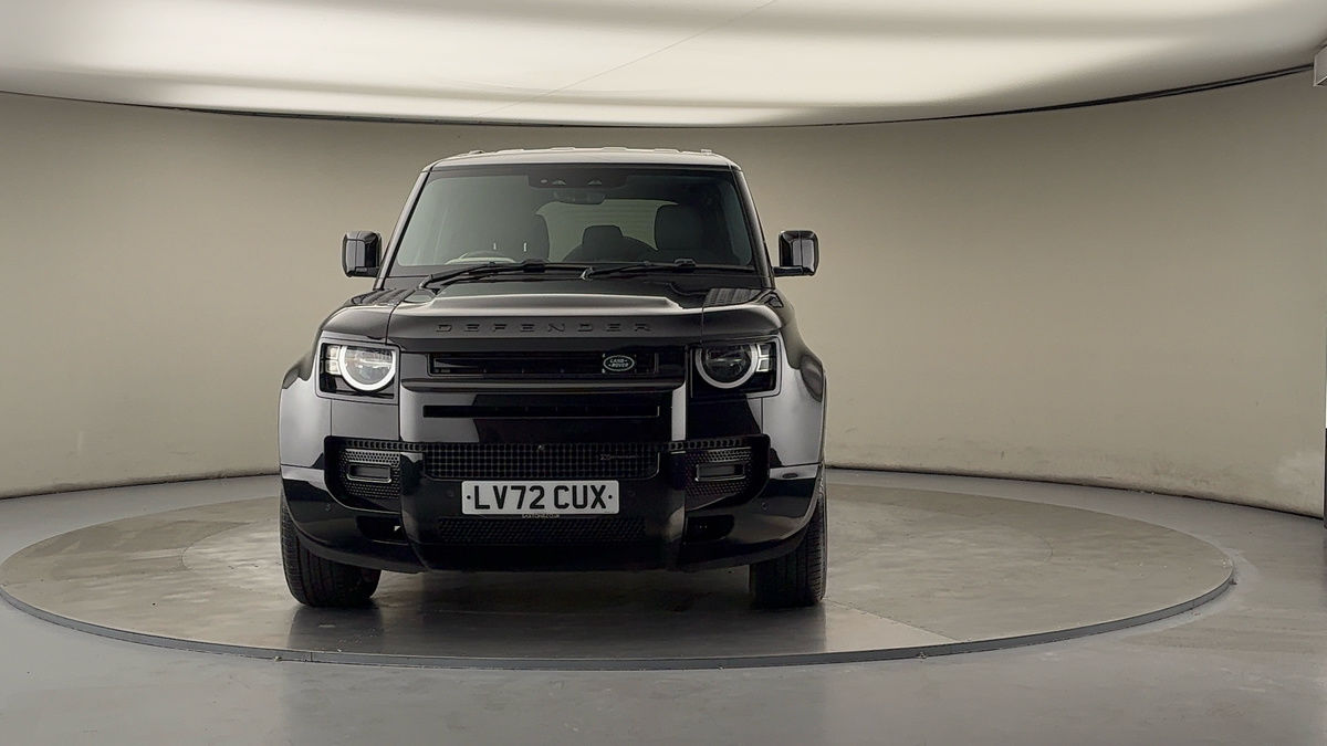 Land Rover Defender 110 Image 3