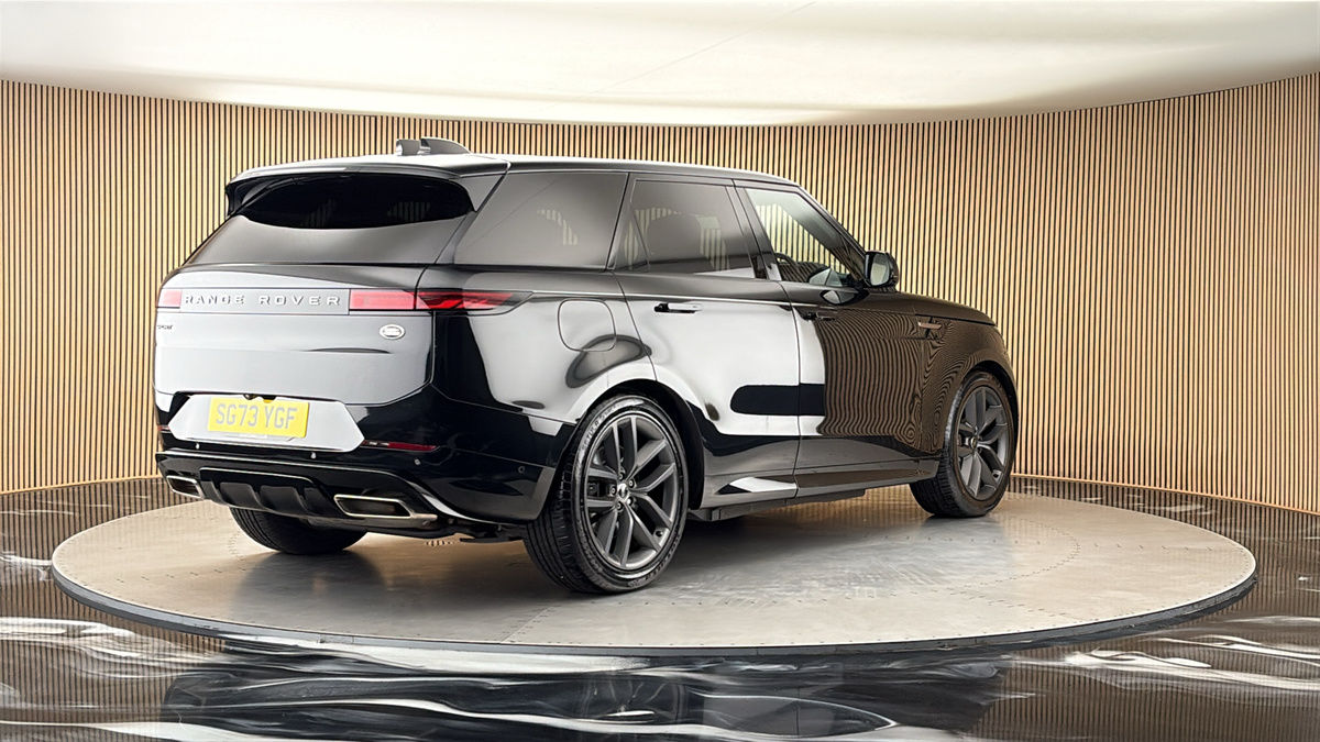 More views of Land Rover Range Rover Sport
