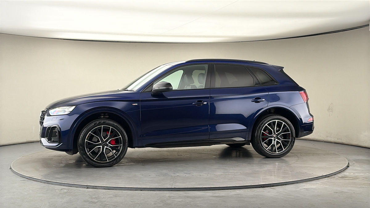 More views of Audi Q5