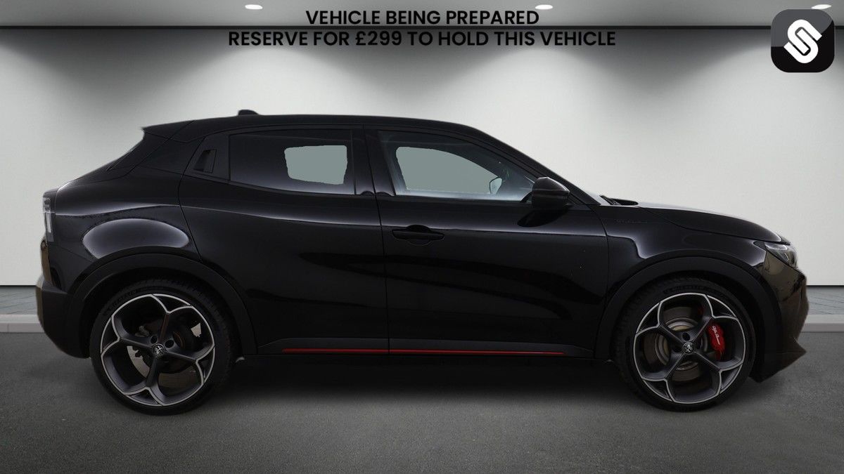 Alfa Romeo Junior Image 5