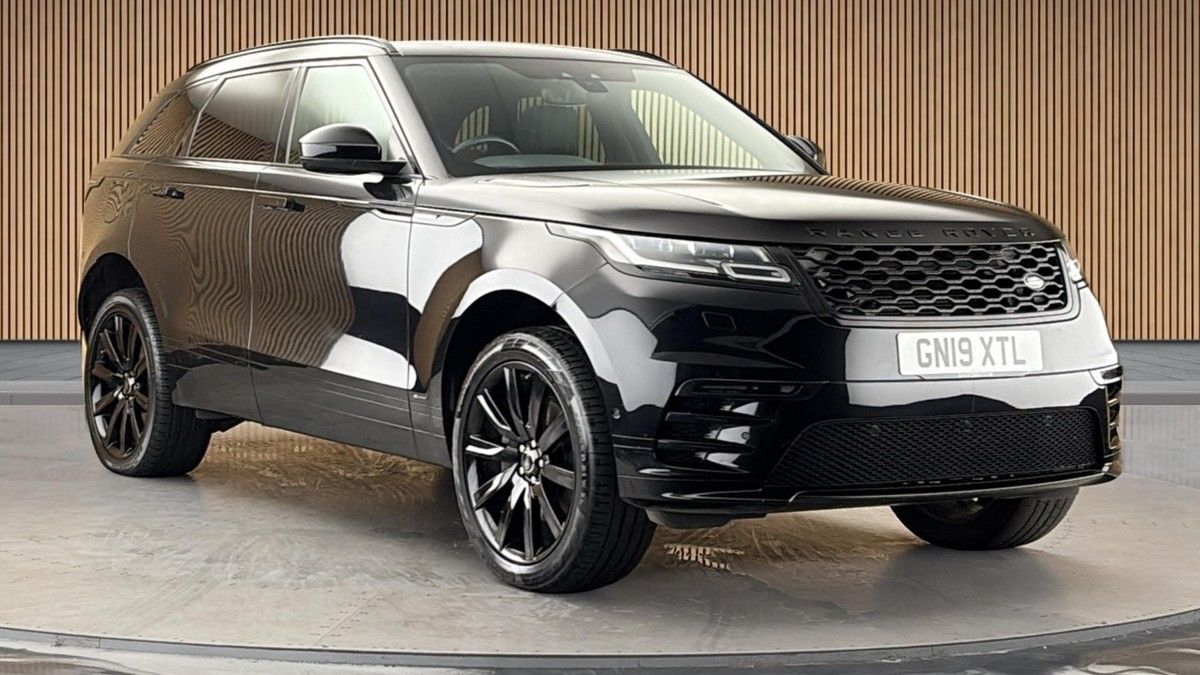 Land Rover Range Rover Velar Sticky Header Image