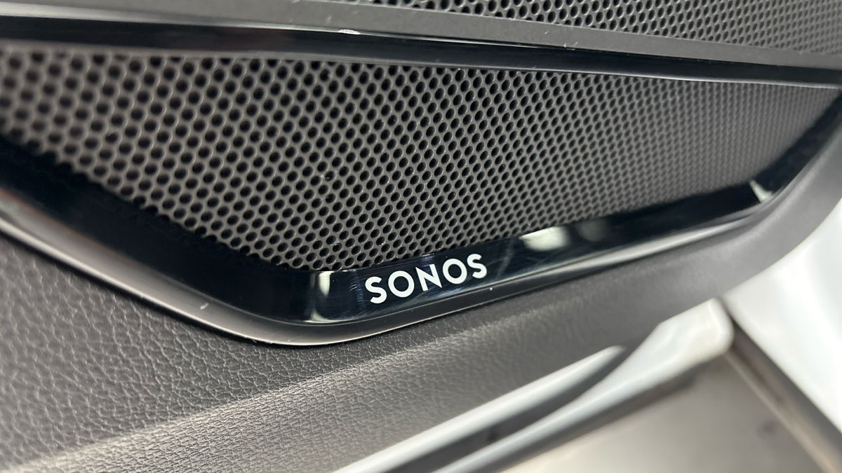 Audi Q3 Image 25