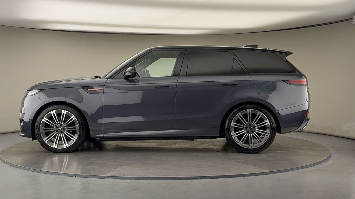 Land Rover Range Rover Sport Image 15