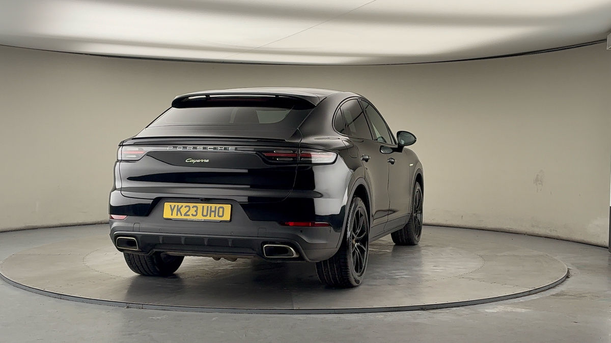 More views of Porsche Cayenne