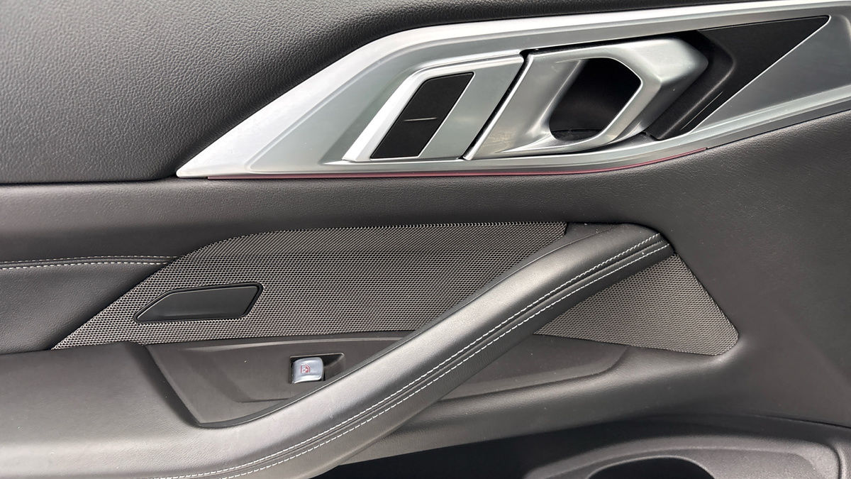 BMW M4 Image 19