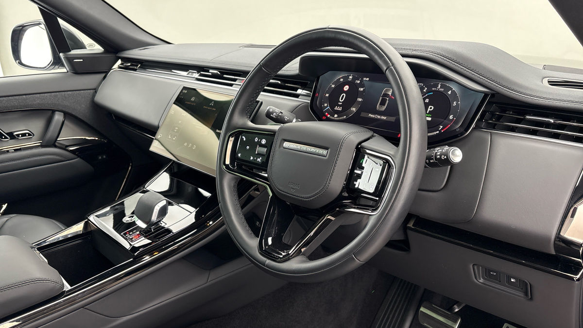 Land Rover Range Rover Sport Image 5