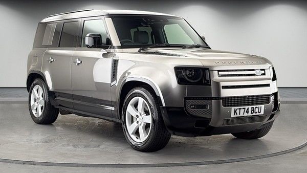 Land Rover Defender 110