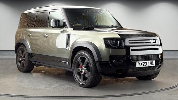 Land Rover Defender 110