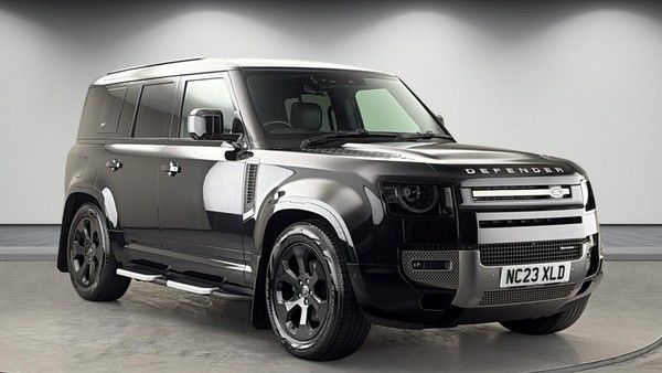 Land Rover Defender 110