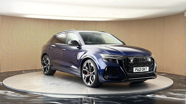 Audi RSQ8