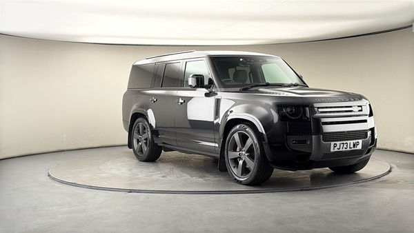 Land Rover Defender 130