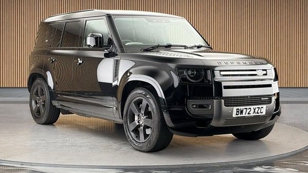 Land Rover Defender 110