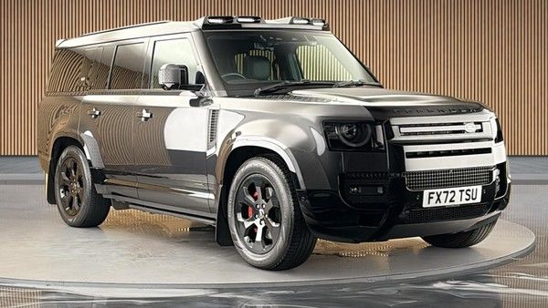 Land Rover Defender 130