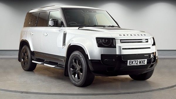 Land Rover Defender 110
