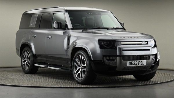 Land Rover Defender 130 Land Rover Defender 130