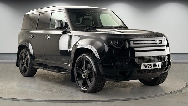 Land Rover Defender 110