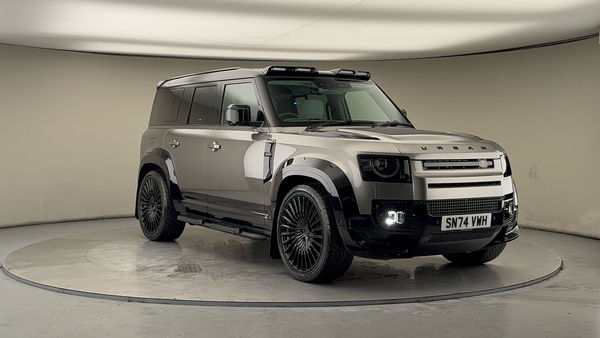 Land Rover Defender 110