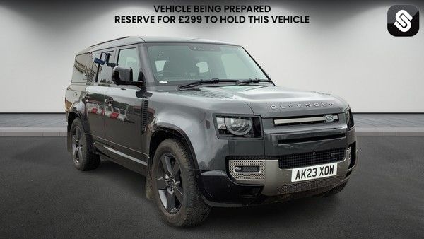 Land Rover Defender 130
