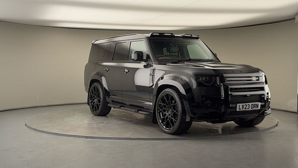 Land Rover Defender 130