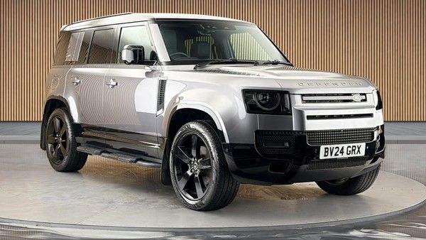 Land Rover Defender 110