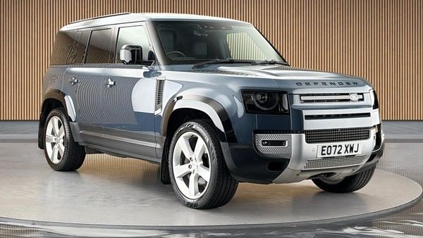 Land Rover Defender 110