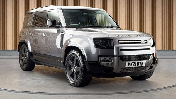 Land Rover Defender 110