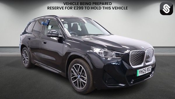 BMW iX1