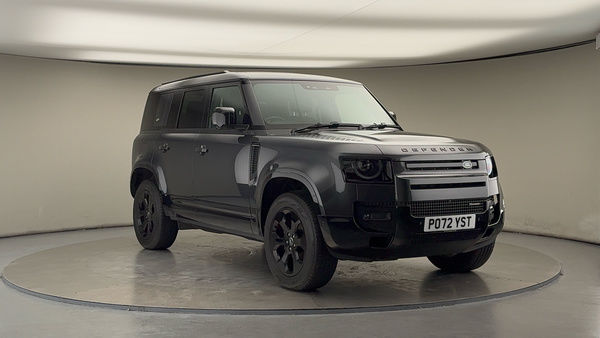 Land Rover Defender 110